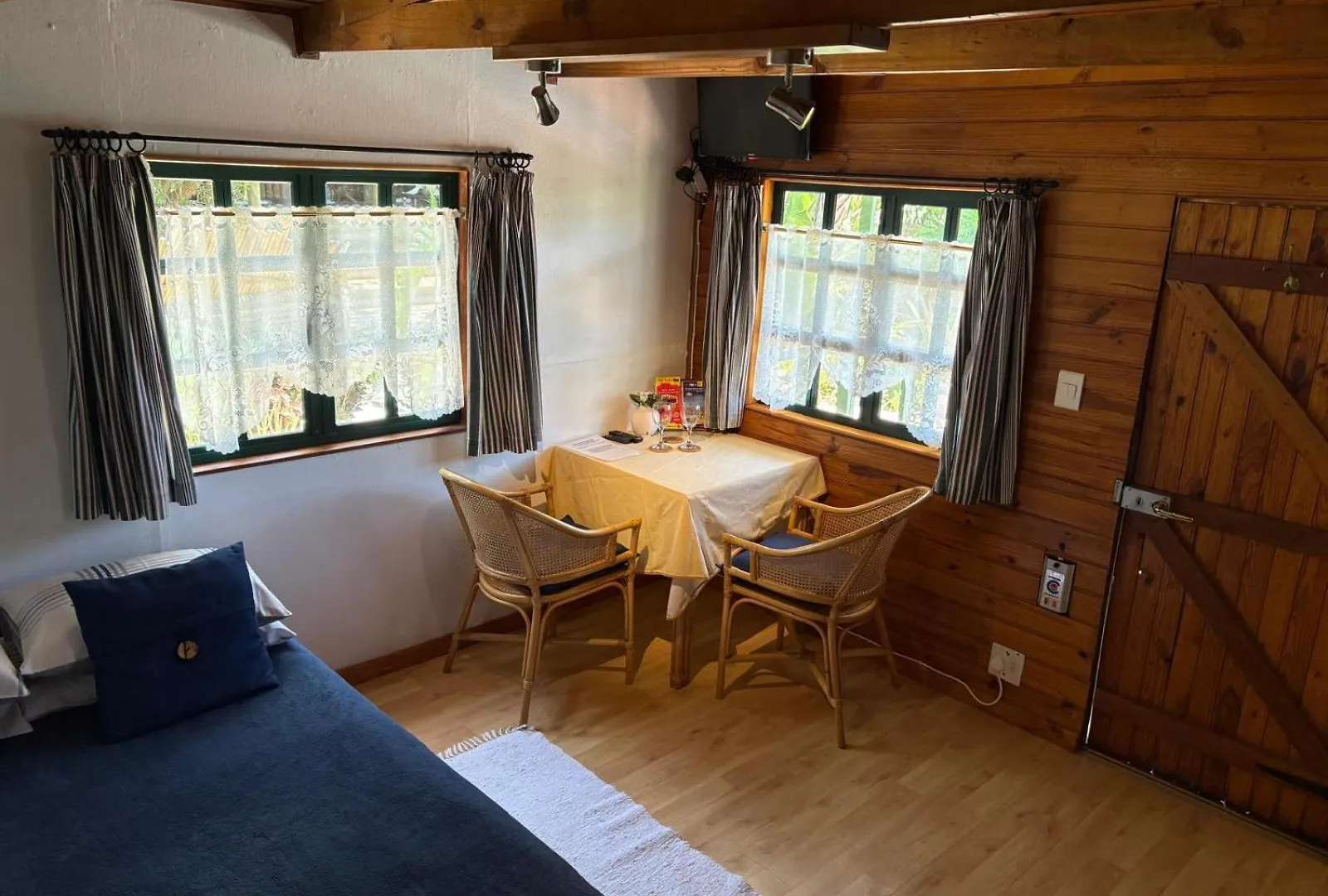 Birdsnest Guest Accommodation Hout Bay